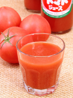 tomato-j1.jpg